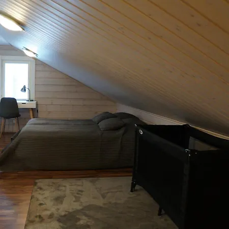 Вилла Aihki Pine Cottage, Iso-syoete