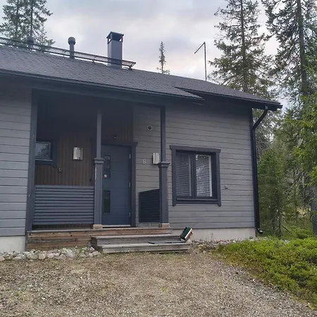 Aihki Pine Cottage, Villa Syöte