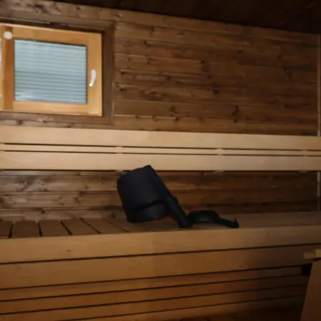 Aihki Pine Cottage, 소티