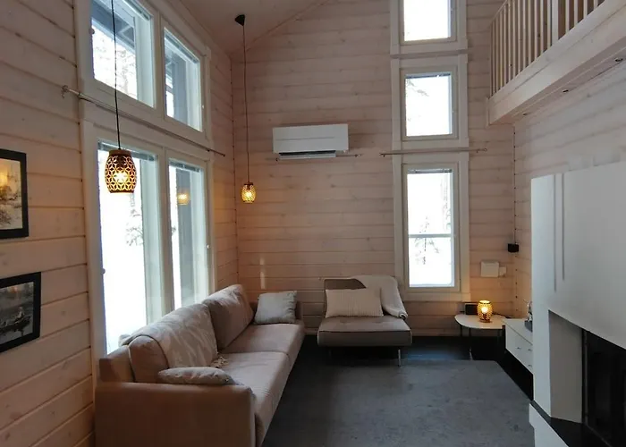 Aihki Pine Cottage, *