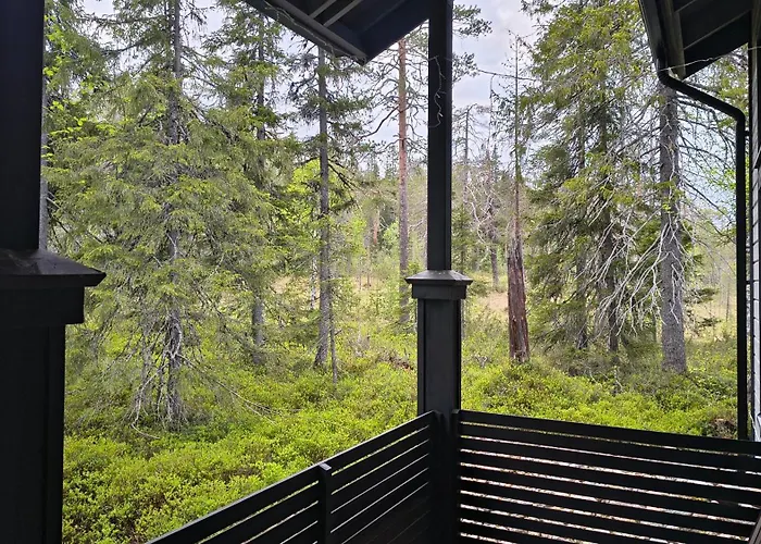 Aihki Pine Cottage, 소티