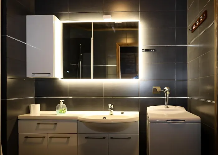 Aihki Pine Cottage, 빌라 *